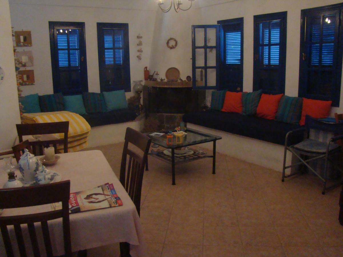 Вілла Superb View House-Sikinos Island-Chorio Екстер'єр фото